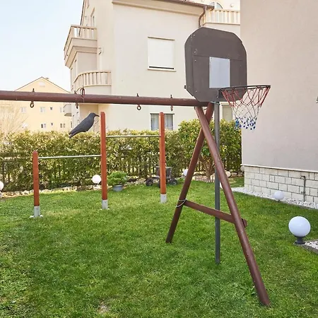 Lovric With Sea View Apartment Kastela