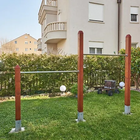 Lovric With Sea View Appartement *