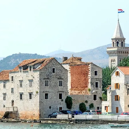 Lovric With Sea View Appartement